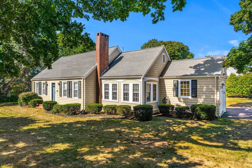 189 Prospect St, Wakefield, MA 01880