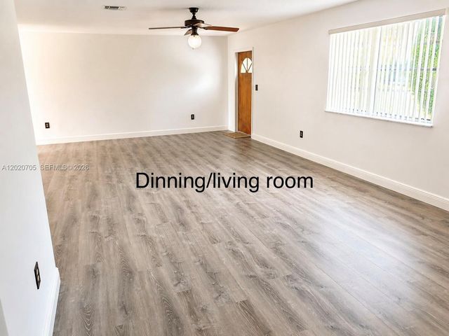 111 Navarre Dr, Miami Springs, FL 33166