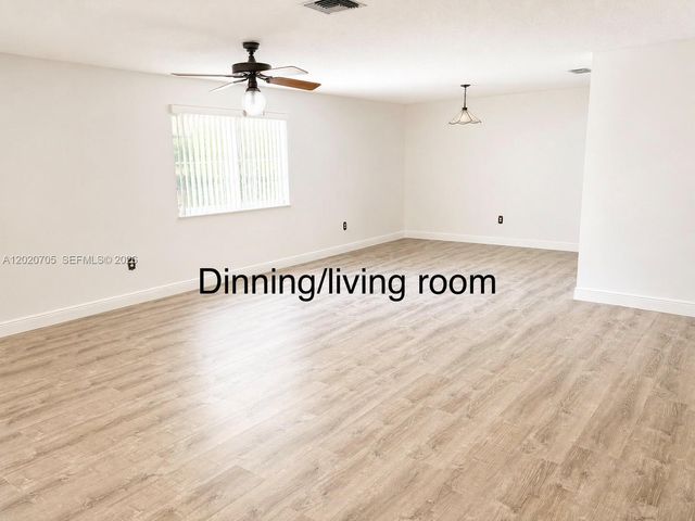 111 Navarre Dr, Miami Springs, FL 33166