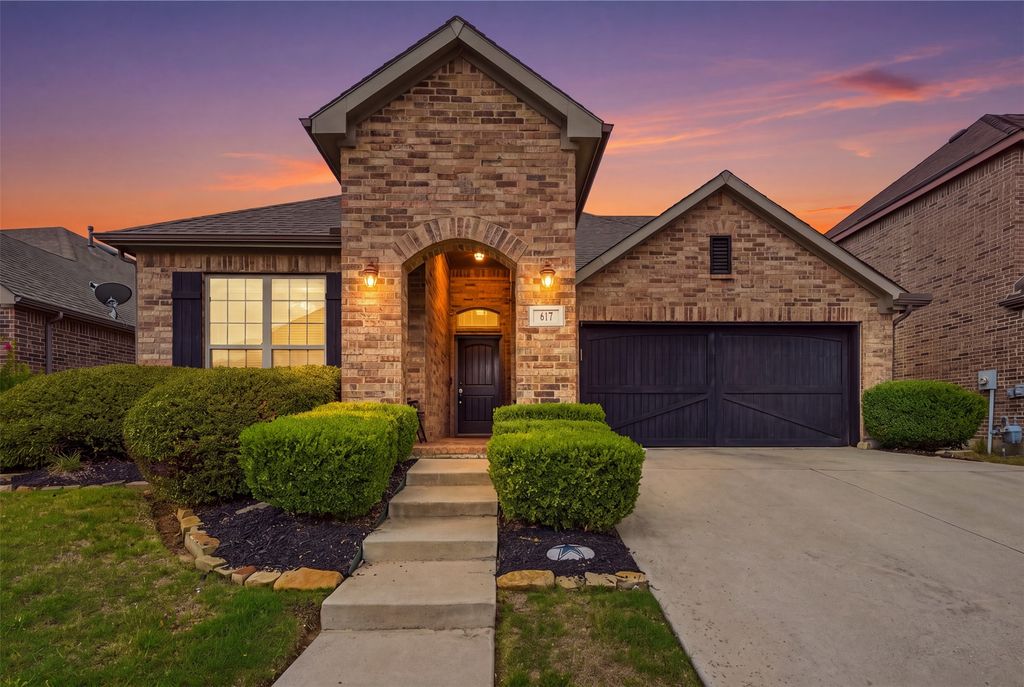 617 Fenceline Drive, Argyle, TX 76226 — photo 2