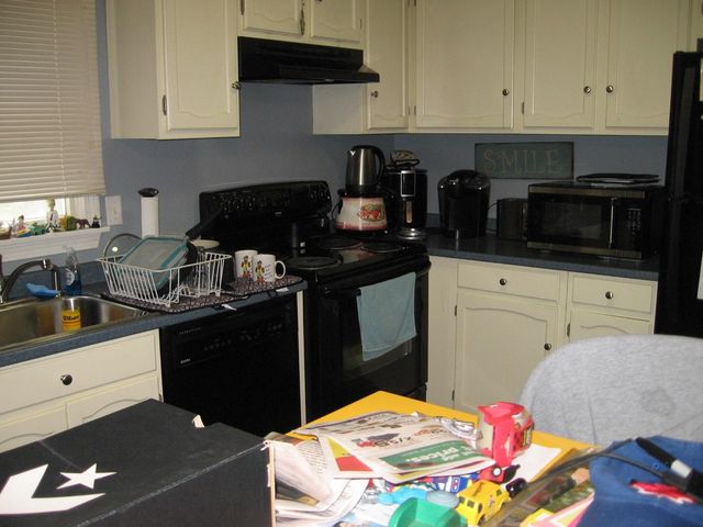 89 Lancaster Avenue, Manchester, NH 03103