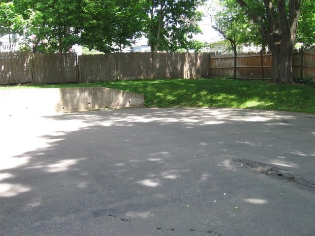 89 Lancaster Avenue, Manchester, NH 03103