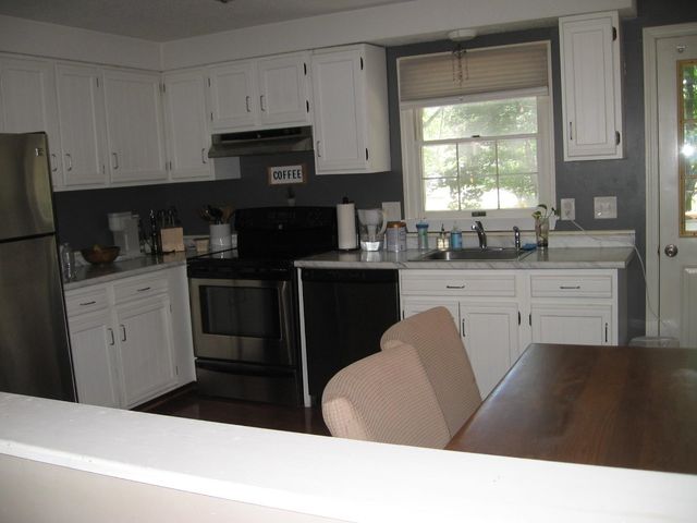 89 Lancaster Avenue, Manchester, NH 03103