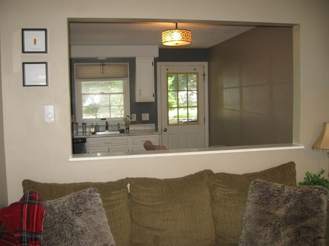 89 Lancaster Avenue, Manchester, NH 03103