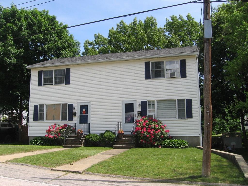 89 Lancaster Avenue, Manchester, NH 03103