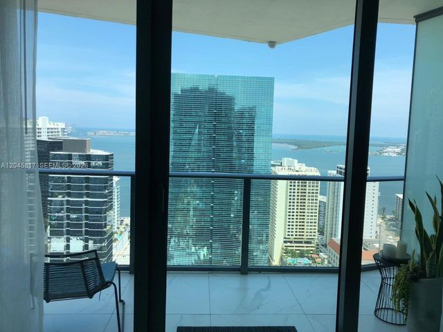 1300 S Miami Ave 3703, Miami, FL 33130