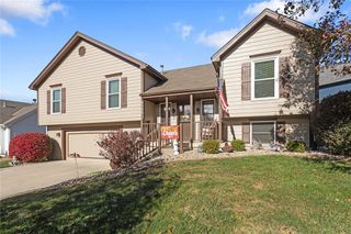 8302 77th Terrace, Kansas City, MO 64152