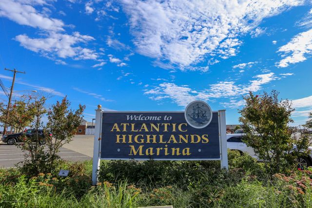 35 Ocean Boulevard 4, Atlantic Highlands, NJ 07716