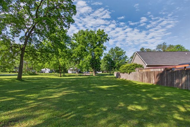 6875 Hammond Avenue, Caledonia, MI 49316