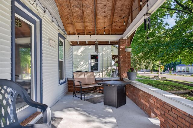 6875 Hammond Avenue, Caledonia, MI 49316