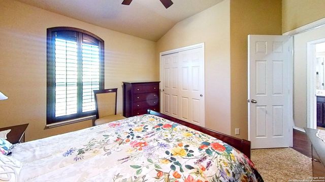 333 Atalaya, Cibolo, TX 78108