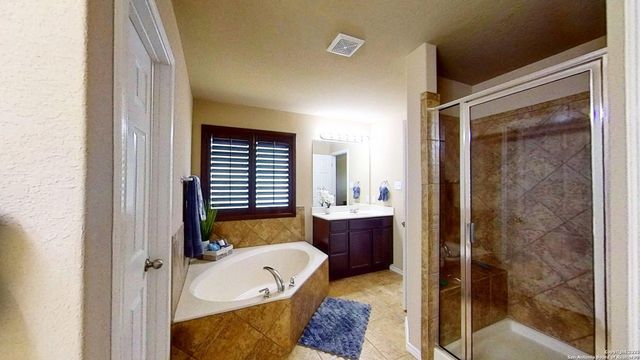 333 Atalaya, Cibolo, TX 78108