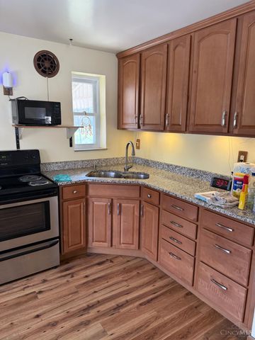 2037 Carpenter, North College Hill, OH 45239