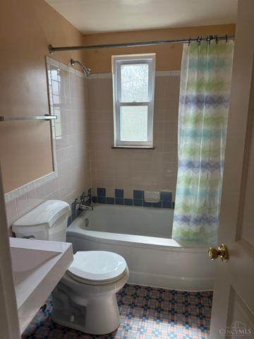 2037 Carpenter, North College Hill, OH 45239