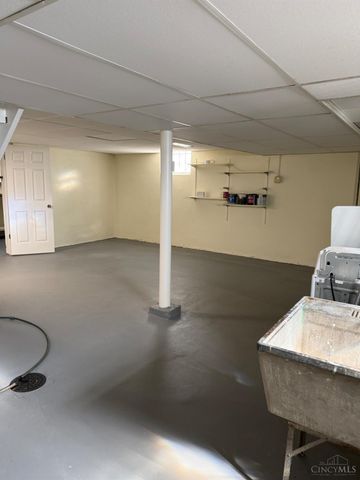 2037 Carpenter, North College Hill, OH 45239