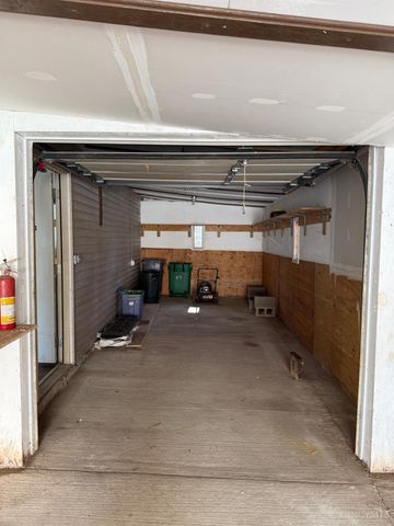 2037 Carpenter, North College Hill, OH 45239