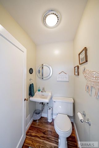 1715 Calkins Avenue, Idaho Falls, ID 83402