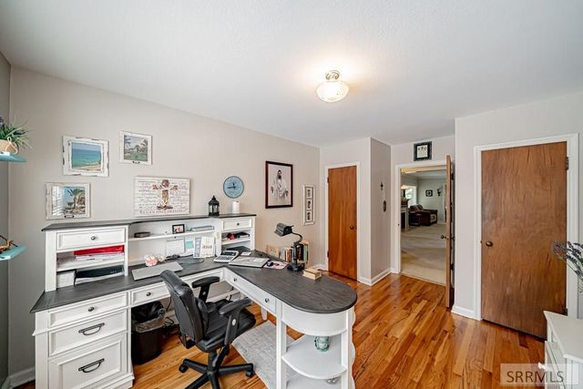 1715 Calkins Avenue, Idaho Falls, ID 83402