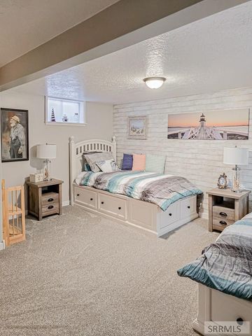 1715 Calkins Avenue, Idaho Falls, ID 83402