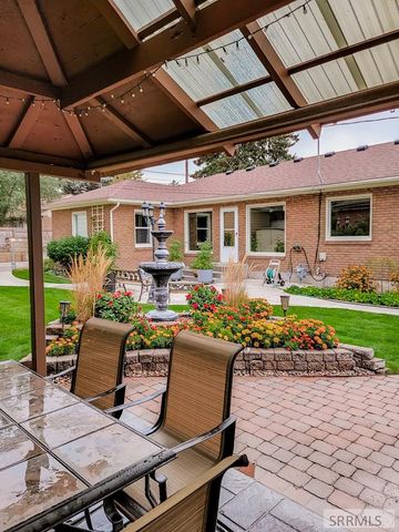 1715 Calkins Avenue, Idaho Falls, ID 83402