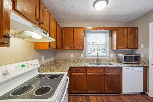 2962 Webb Bridge Road, Alpharetta, GA 30009