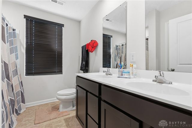 166 Chesapeake Circle, Springfield, OH 45505