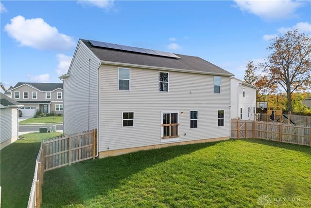 166 Chesapeake Circle, Springfield, OH 45505