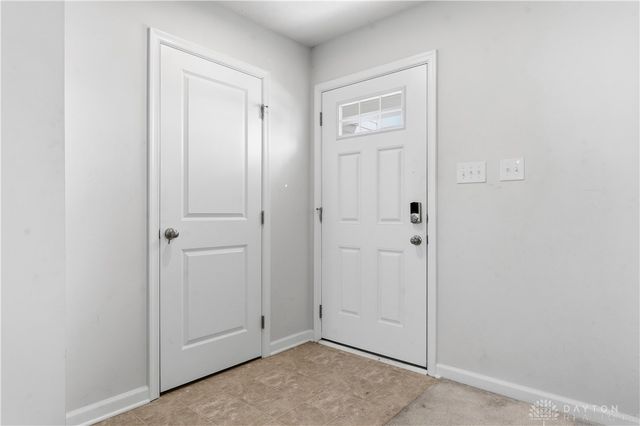 166 Chesapeake Circle, Springfield, OH 45505