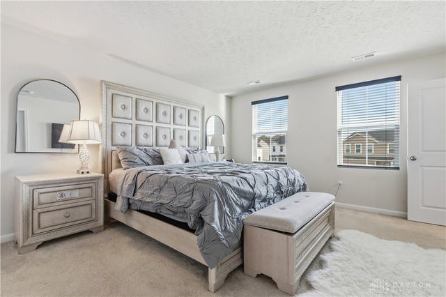 166 Chesapeake Circle, Springfield, OH 45505