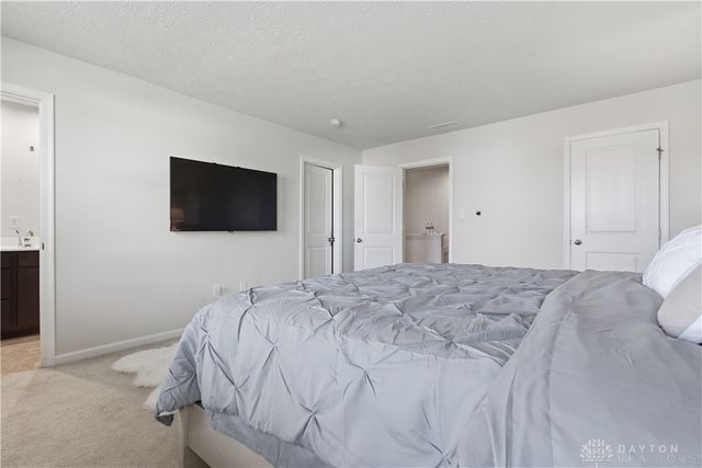 166 Chesapeake Circle, Springfield, OH 45505