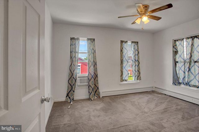 114 E ORANGE ST, Shippensburg, PA 17257