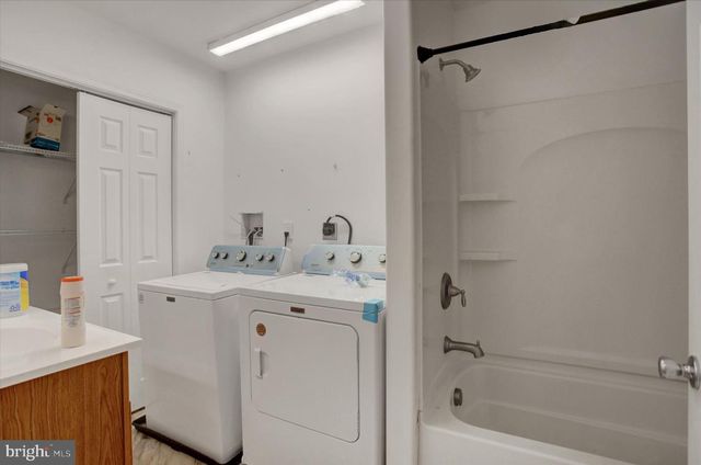 114 E ORANGE ST, Shippensburg, PA 17257