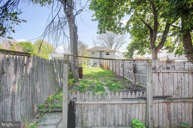 114 E ORANGE ST, Shippensburg, PA 17257