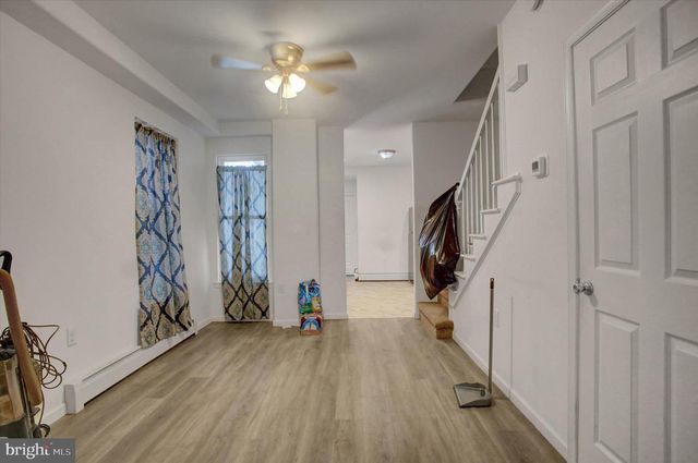 114 E ORANGE ST, Shippensburg, PA 17257