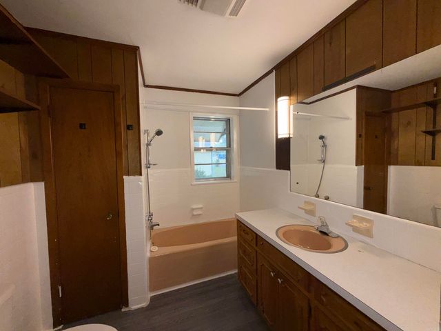 505 W Park Avenue, Searcy, AR 72143