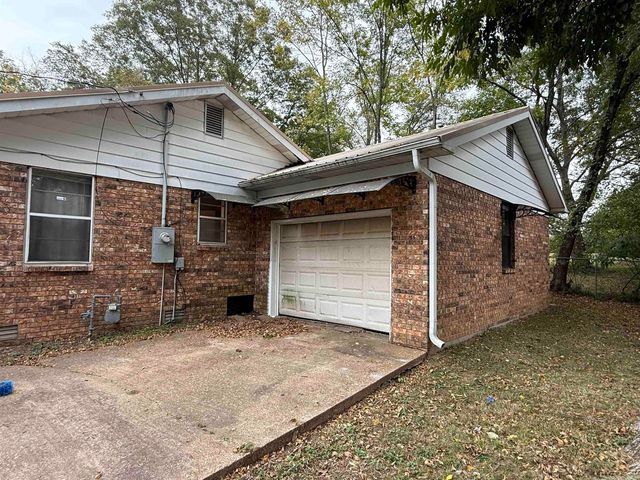 505 W Park Avenue, Searcy, AR 72143