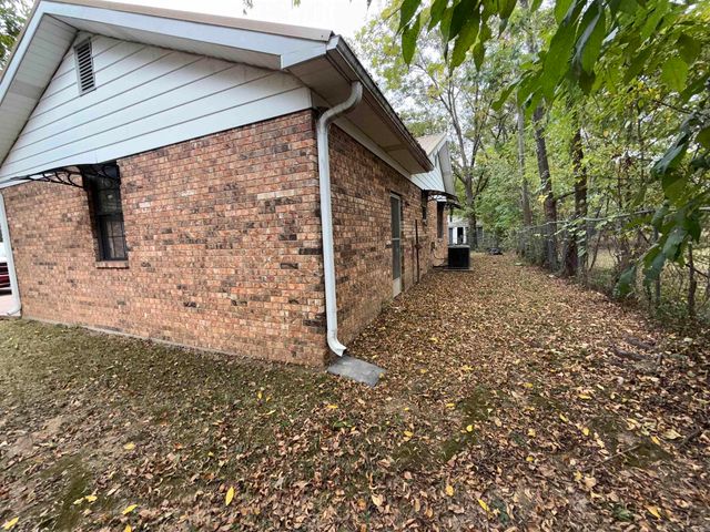 505 W Park Avenue, Searcy, AR 72143