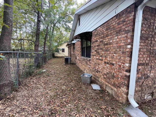 505 W Park Avenue, Searcy, AR 72143