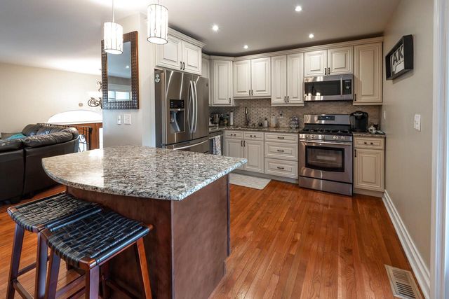 501 Sue Ann DRIVE, Lake Geneva, WI 53147