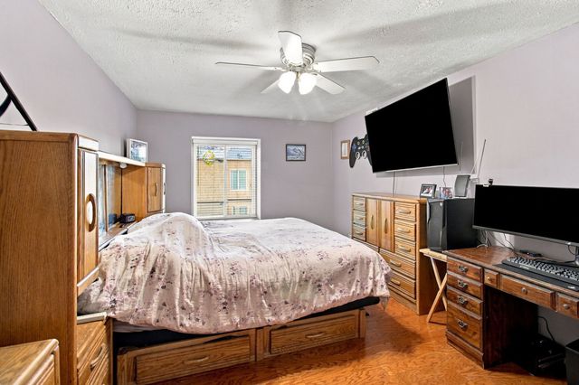 11129 Northwest Road F, Palos Hills, IL 60465