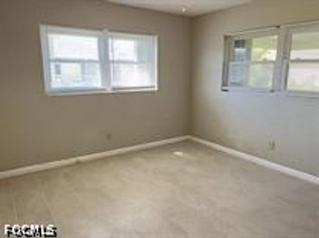 4620 SE 4th PL, Cape Coral, FL 33904