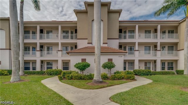 17120 Bridgestone CT 104, Fort Myers, FL 33908