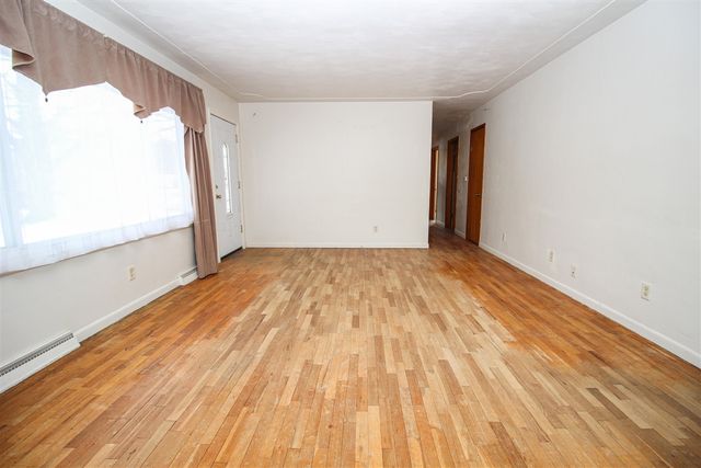 55280 Buckhorn Road, Three Rivers, MI 49093