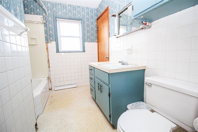 55280 Buckhorn Road, Three Rivers, MI 49093