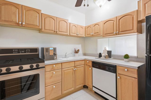 12013 Greenway Cir S 110, Royal Palm Beach, FL 33411