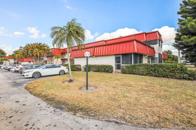 12013 Greenway Cir S 110, Royal Palm Beach, FL 33411