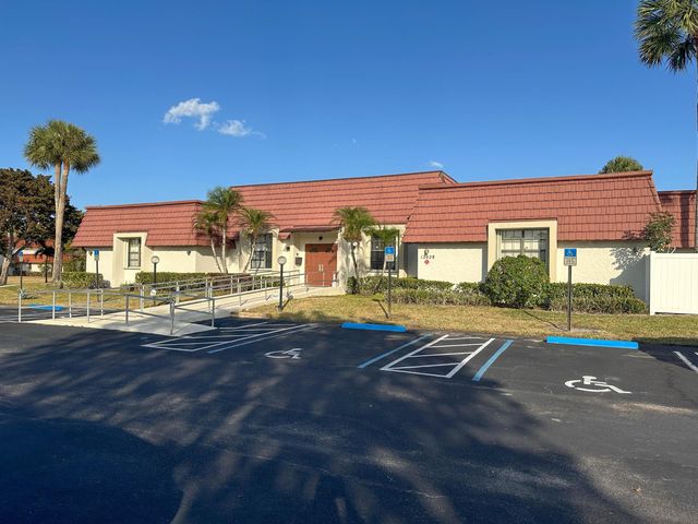 12013 Greenway Cir S 110, Royal Palm Beach, FL 33411