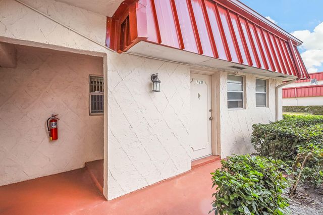 12013 Greenway Cir S 110, Royal Palm Beach, FL 33411