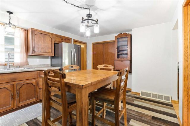 100 Mound View Drive, Friendship, WI 53934