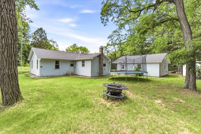 100 Mound View Drive, Friendship, WI 53934